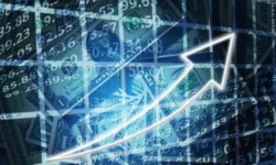 Why Some Traders Choose to Hold EUR/USD Positions Overnight